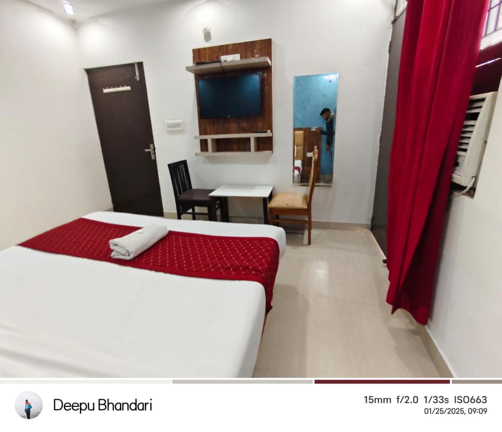 Hotel Neon Near Delhi International Airport By Gross Group New Delhi