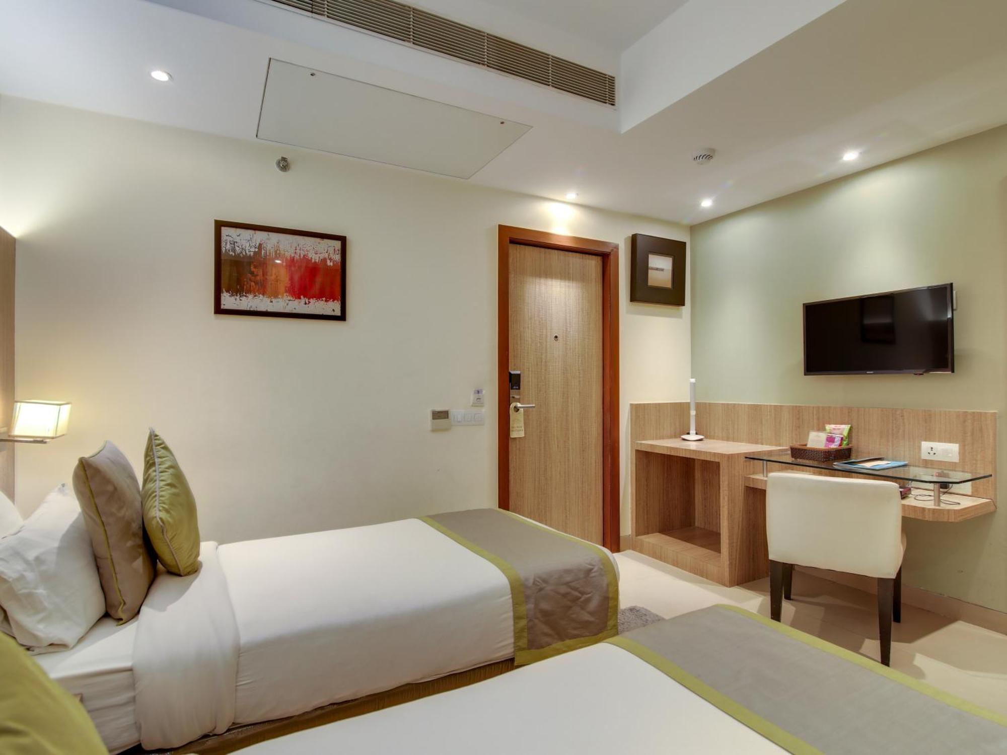 Hotel Neon Near Delhi International Airport By Gross Group New Delhi