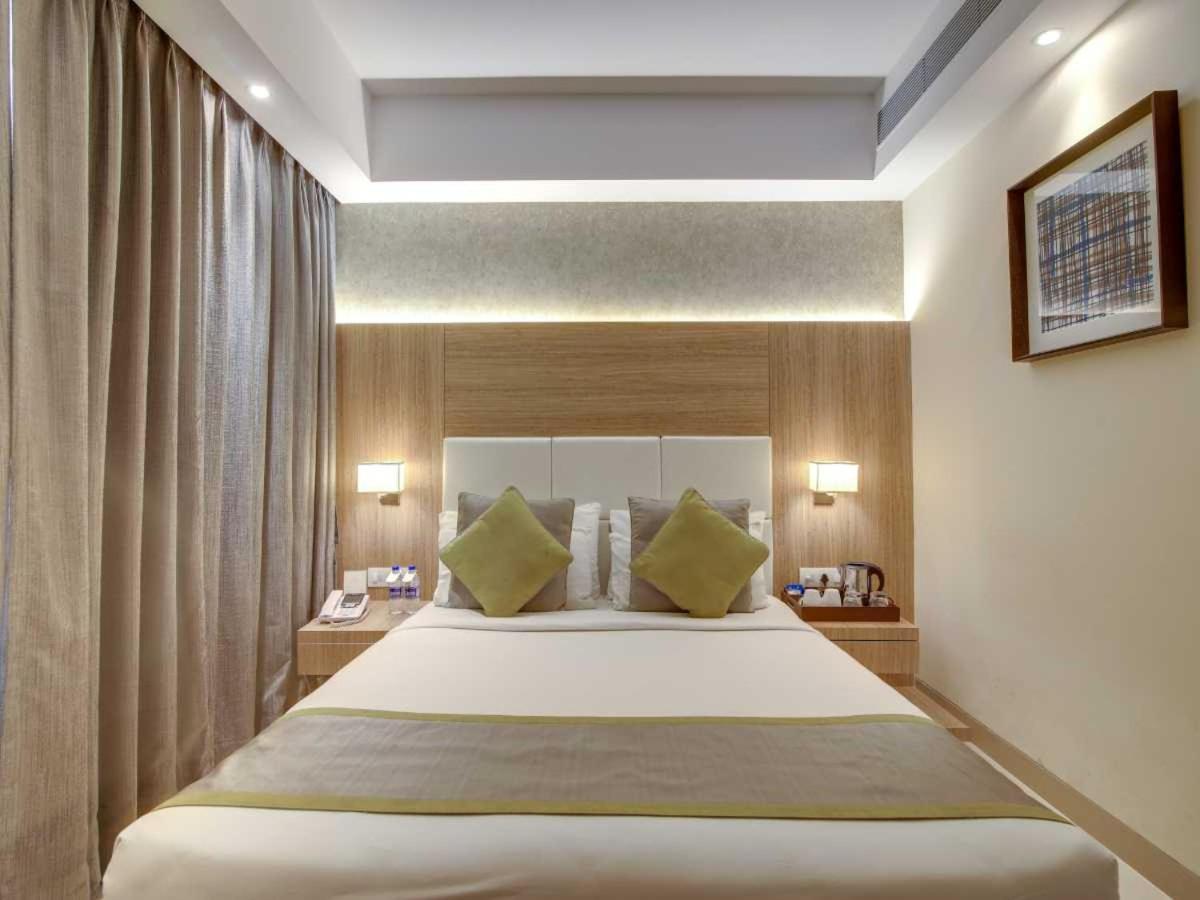 Hotel Neon Near Delhi International Airport By Gross Group New Delhi